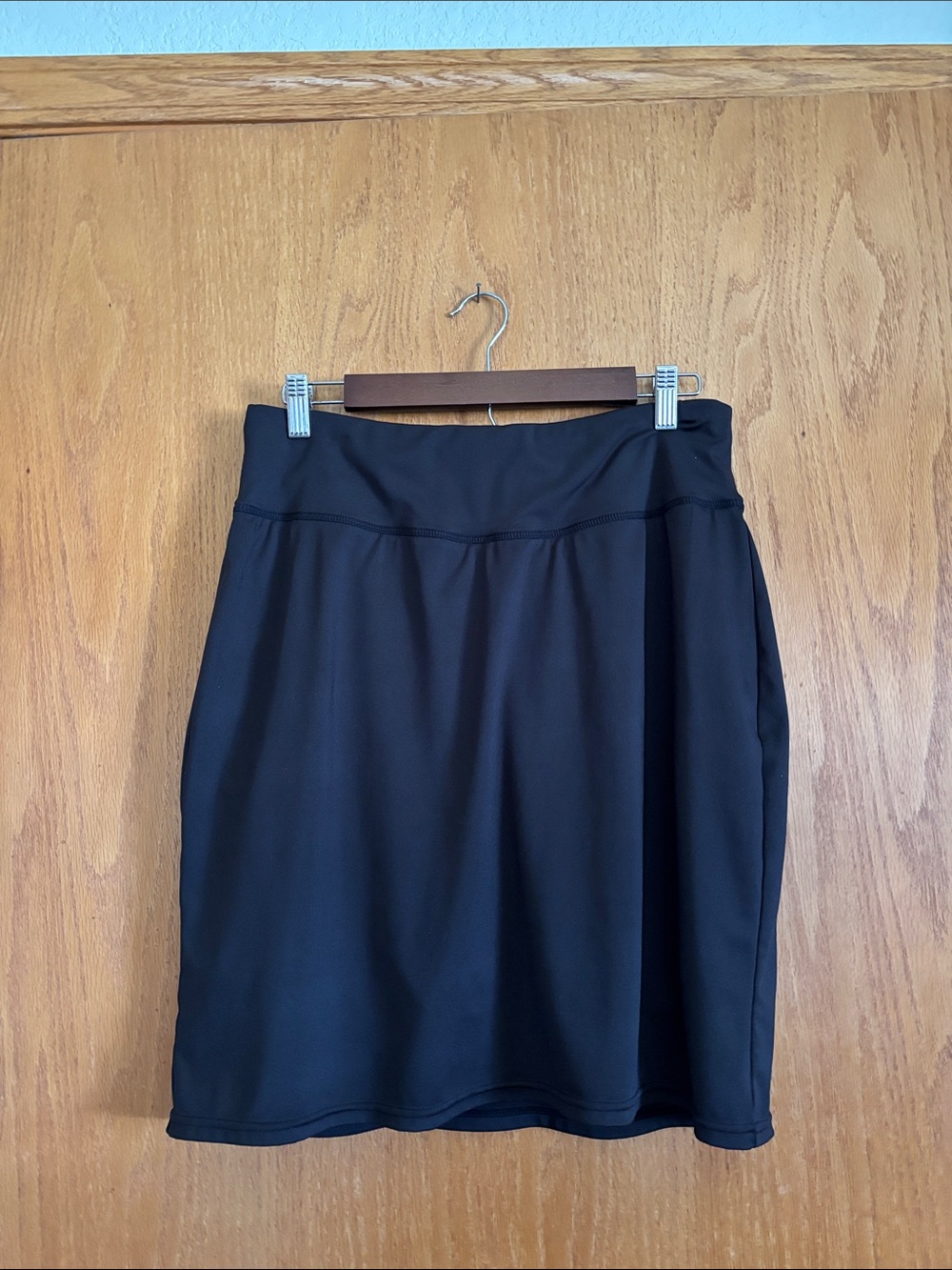 Real Essentials Black skort